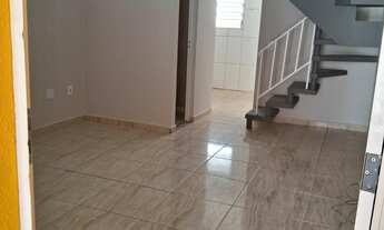 Imagem: Casa 2 dormitorios em condominio próximo