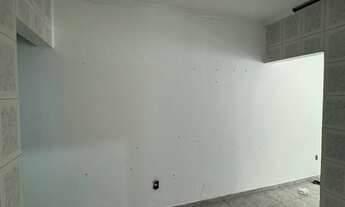 Imagem 4: Casa para locação no Jardim Nilton Torres em Sorocaba-SP: 1 quarto, 1 sala, 1 banheiro, 2