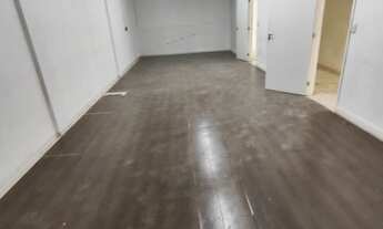 Imagem: Prédio comercial para locação na Avenida