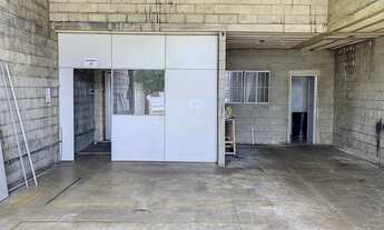 Imagem 4: Galpão para Locação no Éden, Sorocaba-SP: 2 Salas, 2 Banheiros, 140m² de Área