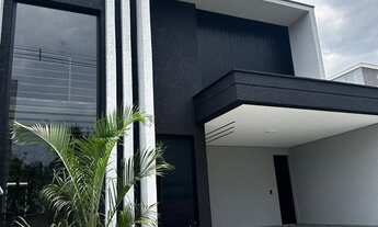 Imagem 2: Imperdível casa à venda em Sorocaba-SP, bairro Aparecidinha: 3 quartos, 3 suítes, 2 salas