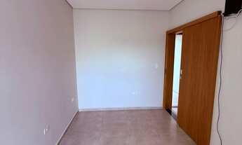 Imagem 4: Apartamento Á Venda no Éden, Sorocaba-SP: 2 Quartos, 1 Suíte, 2 Banheiros, Vaga de Garagem