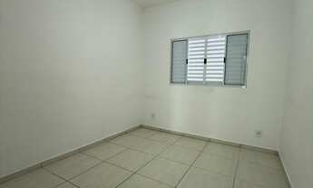 Imagem 6: Casa Para Locação em Sorocaba-SP: 2 Quartos, 1 Suíte, 2 Vagas de Garagem no Jardim Residen