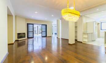 Imagem 2: Casa Para Venda com 4 Suites no Condomínio Vila D Avignon