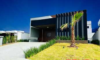 Imagem: Casa Térrea 4 suítes e Piscina no Alphaville