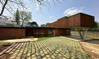 Imagem: CASA EXUBERANTE PARA VENDA!!