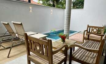 Imagem 6: Casa em Condomínio de Luxo em Maresias: 3 Suítes, 116m², Piscina Privativa e Varanda com C