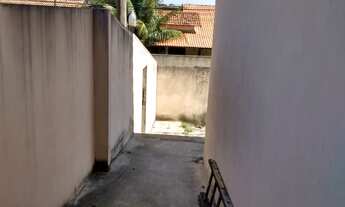 Imagem 4: Duas ótimas casas, uma com 02 quartos sendo 01 suíte mais anexo de 01 quarto e outra com 0