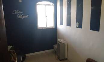 Imagem 6: Ótima casa com 05 quartos sendo 01 suíte, 02 salas, cozinha, 02 banheiros, área de serviço