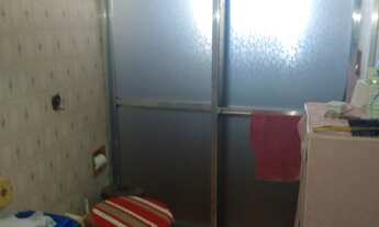 Imagem 7: Ótima casa com 05 quartos sendo 01 suíte, 02 salas, cozinha, 02 banheiros, área de serviço