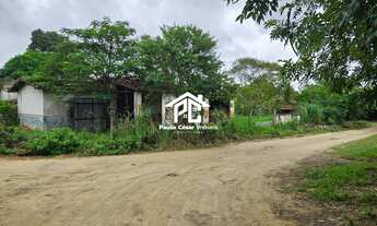 Imagem 6: Lote com total de 450m² contendo uma benfeitoria . Casa antiga com 2 quartos, sala, cozin