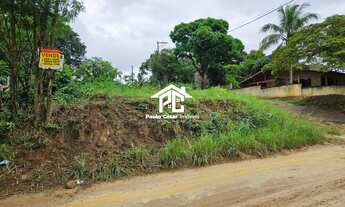 Imagem 2: Ótima área com total de 1.750m² medindo 22.80m de frente com 77m nas laterais. A poucos mi