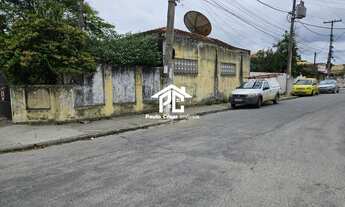 Imagem 7: Imóvel comercial de esquina no centro de Araruama. Terreno medindo 15x40 com total de 1.00
