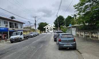 Imagem 3: Imóvel comercial de esquina no centro de Araruama. Terreno medindo 15x40 com total de 1.00