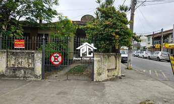Imagem 4: Imóvel comercial de esquina no centro de Araruama. Terreno medindo 15x40 com total de 1.00