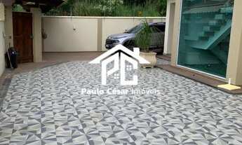 Imagem 3: Imperdível casa de luxo com 5 quartos e 5 suítes em Saquarema-RJ - Bairro Itaúna - 420m²