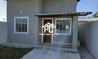 Imagem 3: Casa à Venda em Araruama-RJ: 2 Quartos, 1 Sala, 1 Banheiro, 1 Vaga de Garagem no Engenho G