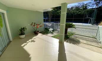 Imagem 5: Viva com conforto: Casa em condomínio de luxo, 4 quartos, 1 suíte, no Centro de Araruama-R