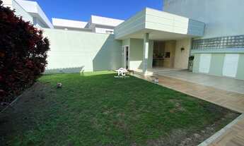 Imagem 6: Viva com conforto: Casa em condomínio de luxo, 4 quartos, 1 suíte, no Centro de Araruama-R