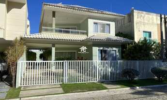 Imagem: Viva com conforto Casa em condomínio de