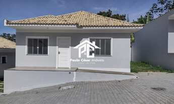 Imagem: Casa em Condomínio à Venda em Araruama-RJ