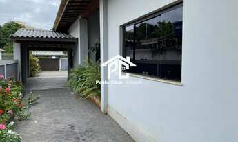 Imagem 4: Espetacular Casa à Venda em Araruama-RJ, Parque Hotel: 4 Quartos, 4 Suítes, 2 Salas, 2 Ban