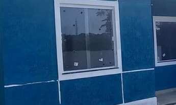 Imagem 1: Excelente casa com 02 quartos, sala, cozinha, banheiro social e área de serviço coberta, ó