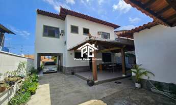 Imagem 5: Imperdível oportunidade: Casa à venda em Araruama-RJ, bairro Praça da Bandeira, 3 quartos