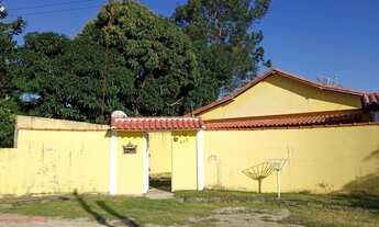 Imagem: Ótima casa com 02 quartos, sendo 01 suíte