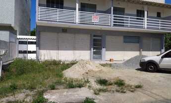 Imagem 2: Ótima loja medindo 30m², com banheiro, em rua asfaltada, local tranqüilo e de fácil acesso