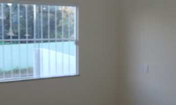 Imagem 6: Excelente casa com 02 quartos, sendo 01 suíte, sala com 02 ambientes, cozinha, lavanderia