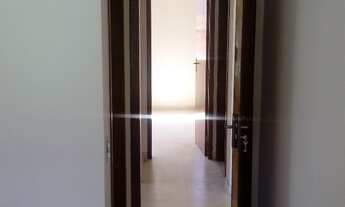 Imagem 7: Excelente casa com 02 quartos, sendo 01 suíte, sala com 02 ambientes, cozinha, lavanderia