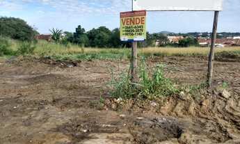 Imagem 5: Excelente área com 4.000,00m², medindo 40m de frente por 100m pelas laterais, ótima locali