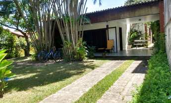 Imagem 5: Excelente casa com 03 quartos, sendo 01 suíte, ótima sala, cozinha, banheiro, área de serv