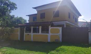 Imagem 1: Excelente imóvel com 06 quartos, sendo 01 suíte, sala de estar, sala de jantar, piscina, c