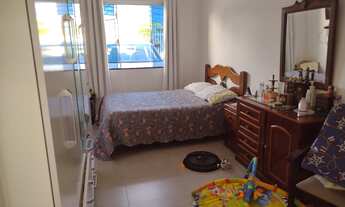 Imagem 7: Excelente casa com 02 quartos, sendo 01 suíte, ótima sala, cozinha, banheiro, jardim de in