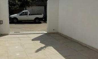 Imagem 2: Excelente casa com 02 quartos, sendo 01 suíte, sala, cozinha, banheiro social, área de ser