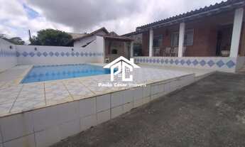 Imagem 3: Excelente casa mobiliada composta por 04 quartos, sendo 01 suíte, 02 banheiros, ótima sala