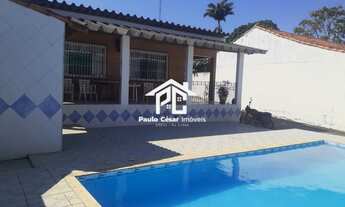 Imagem 4: Excelente casa mobiliada composta por 04 quartos, sendo 01 suíte, 02 banheiros, ótima sala