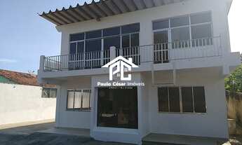 Imagem 3: Excelente casa duplex com 04 quartos, sendo 02 suítes, ampla sala, cozinha, banheiro, área