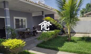 Imagem 2: Excelente casa com 03 quartos, sendo 01 suíte, ótima sala, cozinha, banheiro, área de serv