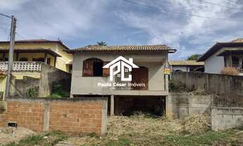 Imagem: Casa à venda no Centro de Araruama-RJ