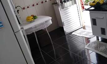 Imagem 5: Terreno no Bairro Olímpico, São Caetano Do Sul/SP - conta com 3 casas, próximo à Avenida P