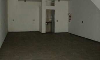 Imagem 3: Oportunidade Única: Prédio Comercial à Venda no Centro de Sorocaba-SP, 3 Salas, 7 Banheiro