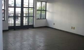 Imagem 5: Oportunidade Única: Prédio Comercial à Venda no Centro de Sorocaba-SP, 3 Salas, 7 Banheiro