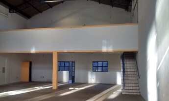 Imagem 2: BARRACÃO ALUGA NA VILA GUIMARÃES - SOROCABA/SP