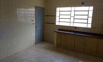 Imagem 7: Casa à venda em Sorocaba-SP, Vila Carvalho, 4 quartos, 1 sala, 2 banheiros, 1 vaga, 150 m²