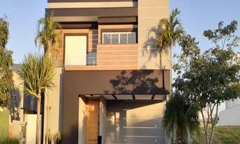 Imagem 3: Casa de luxo em condomínio Alphaville Nova Esplanada com 5 quartos, 5 suítes e 8 vagas de