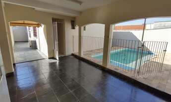 Imagem: CASA À VENDA NO JARDIM DAS MAGNÓLIAS