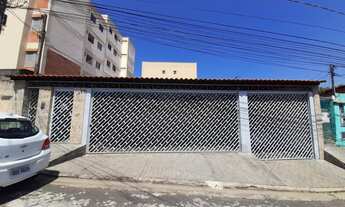 Imagem 2: Espetacular Casa de 4 Quartos à Venda em Sorocaba-SP, Jardim Simus: 2 Suítes, 2 Salas, 3 B